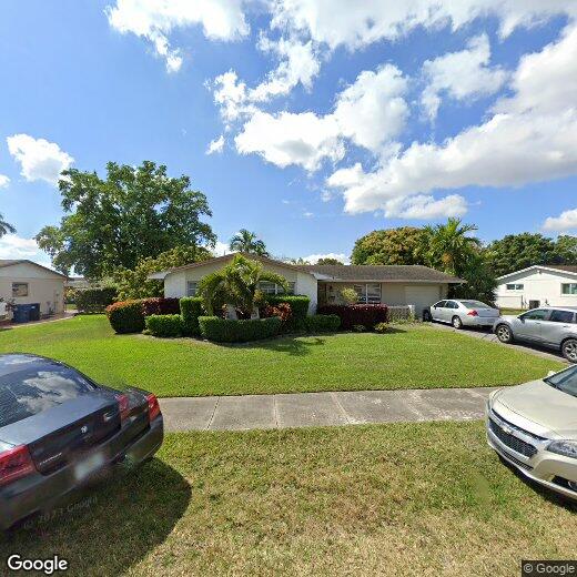 Foto principal - 8000 SW 138th Ct