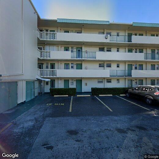 Primary Photo - 1333 E Hallandale Beach Blvd