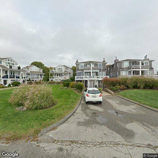 Primary Photo - 13 E Grand St