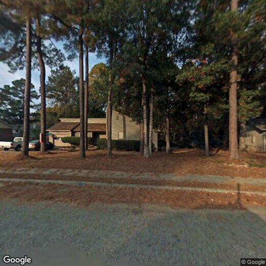 Foto principal - 219 Brooks Dr
