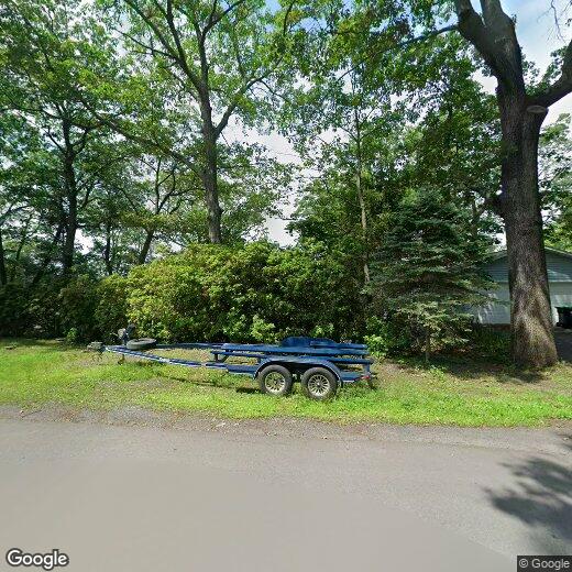 95 Nuangola Ave, Mountain Top, PA 18707 Room for Rent in Mountain Top