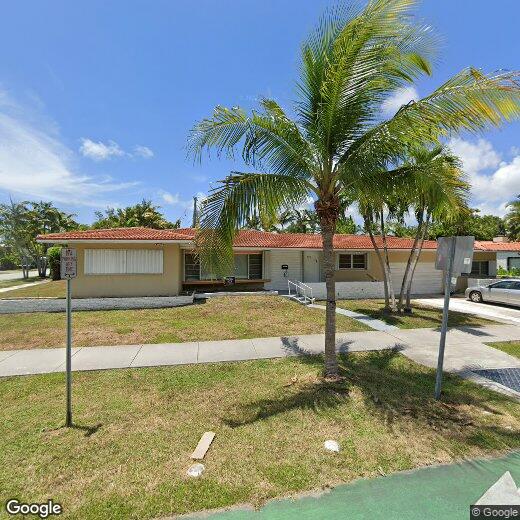 Primary Photo - 800 W 47th St