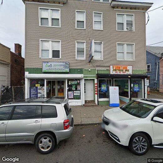 Primary Photo - 669 E Main St