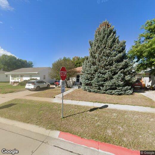 Foto principal - 2114-2111 11th Ave