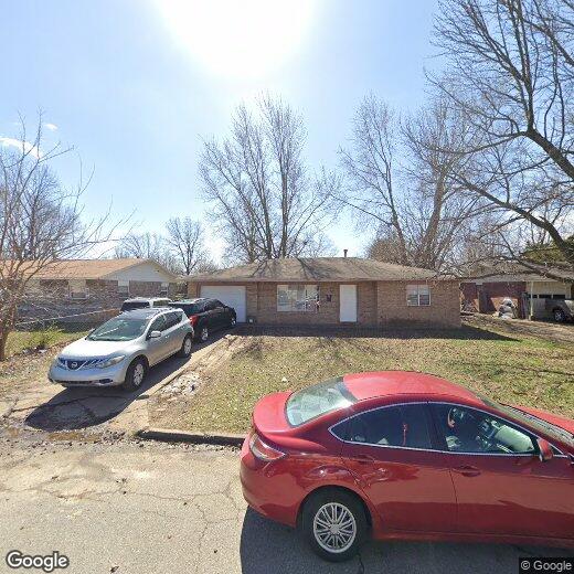 Primary Photo - Nice Home in Springdale