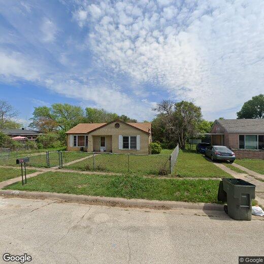 Primary Photo - 506 Powell St