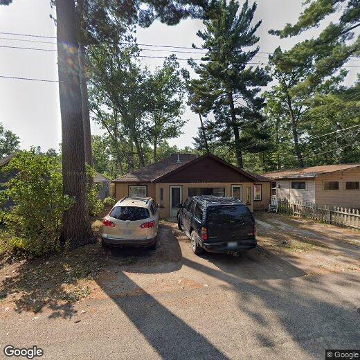 Primary Photo - 112 1/2 Pine St
