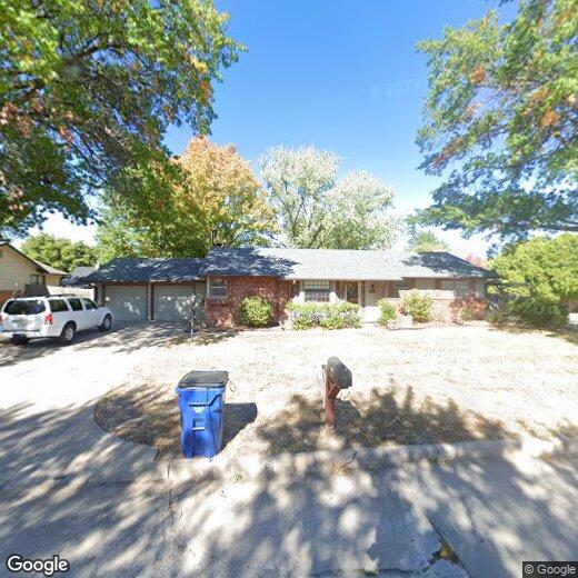 Foto principal - 3 bedroom 2 bath home in Bonnie Brae Neigh...