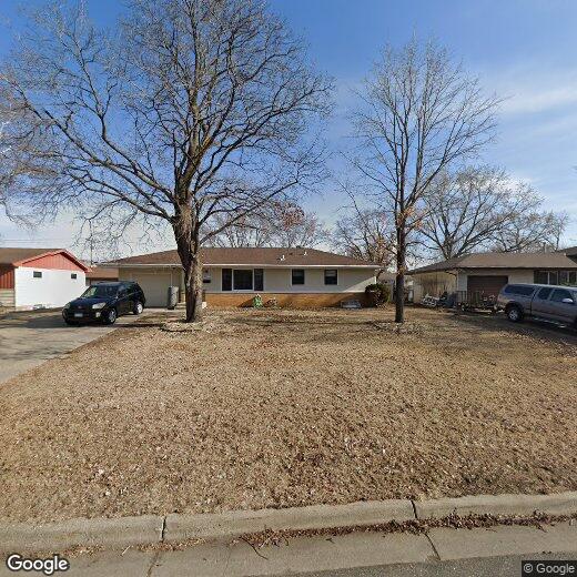 Foto principal - 3124 65th Ave N