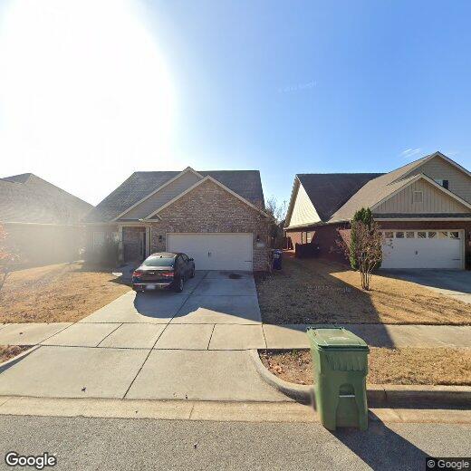 Primary Photo - 411 Bay Tree Ln SW
