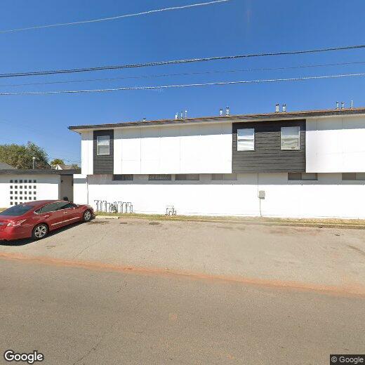 Primary Photo - 601 N Bradley St