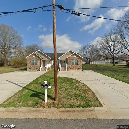 1019 E Boyd St, Maiden, NC 28650 House Rental in Maiden, NC