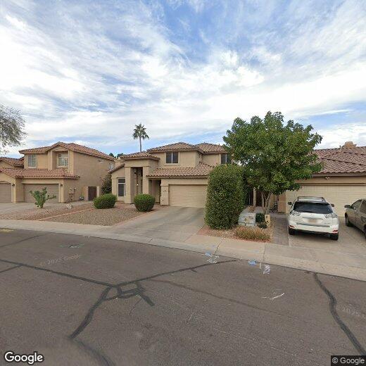Foto principal - 832 N Benson Ln