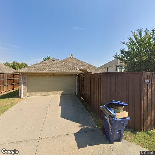 Primary Photo - 5409 Highlands Dr