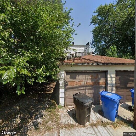 Primary Photo - 1845 E 93rd St