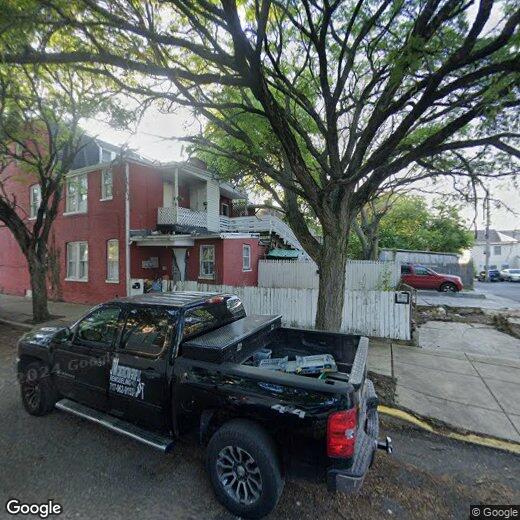 Primary Photo - 223 S Pine St