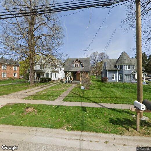 Primary Photo - 504 N Bridge St