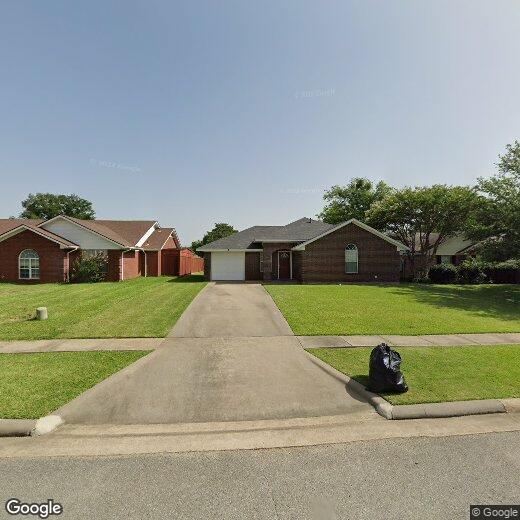 Primary Photo - 606 Aldridge St