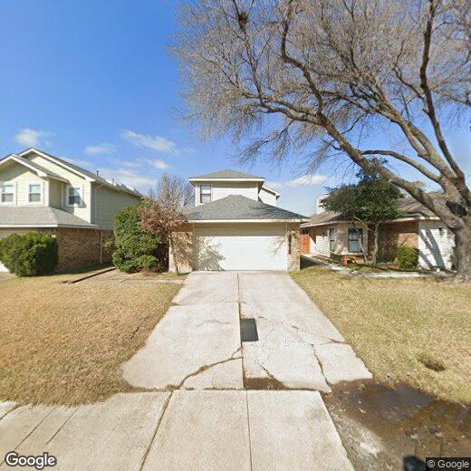 3713 Clover Hill Ln, Carrollton, TX 75007 House Rental in Carrollton