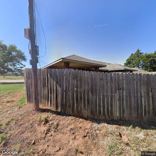 Primary Photo - 1310 N Washington St