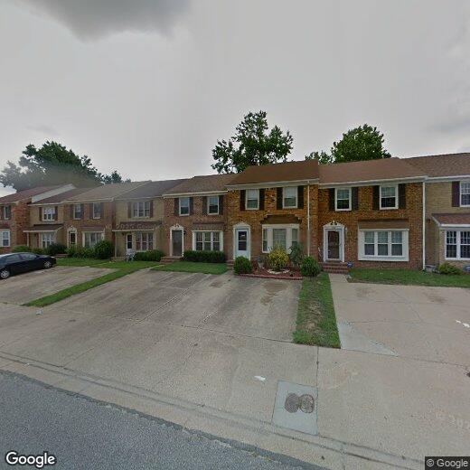 Primary Photo - 5593 Campus Dr