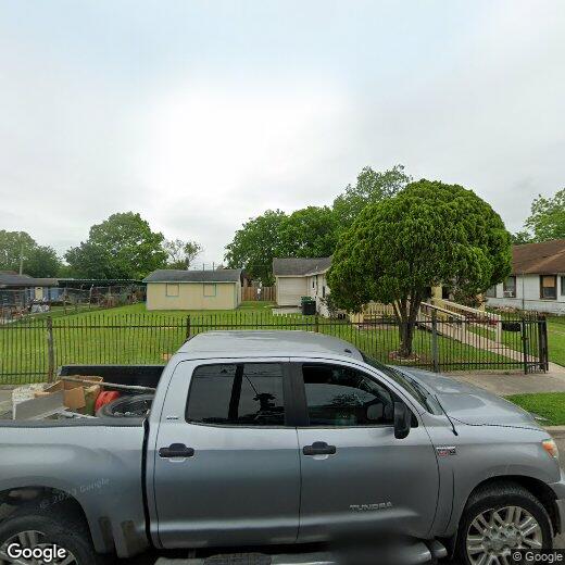 412 W Nazro St, Baytown, TX 77520 House for Rent in Baytown, TX