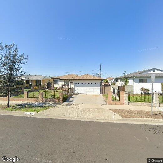 Primary Photo - 2107 W 158th St