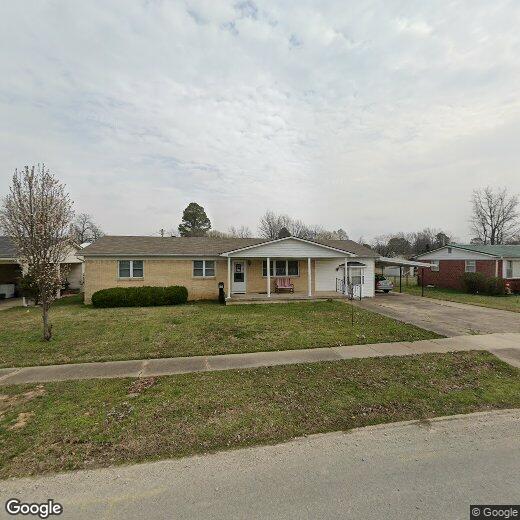 Primary Photo - 613 N 9th St
