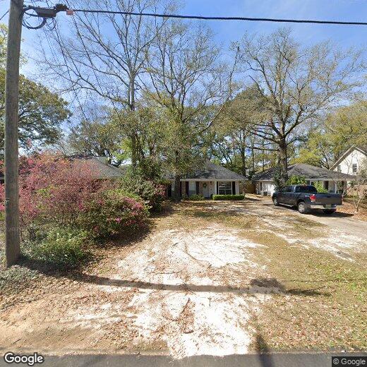 1110 Wildwood Ave, Mobile, AL 36609 House for Rent in Mobile, AL