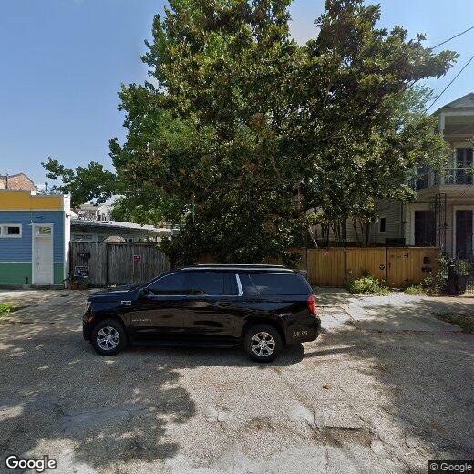 Primary Photo - 1017 Race St