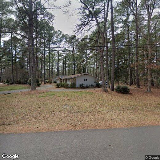 Foto principal - 2 Fairway Dr