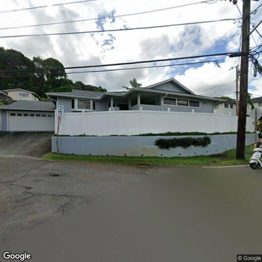 Primary Photo - 2 Bed/1 Bath/Parking - Kaneohe Close to Wi...