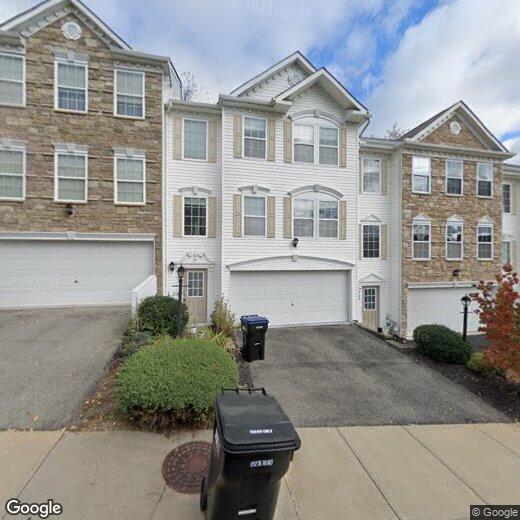 306 Blake Ct, Coraopolis, PA 15108 Townhouse for Rent in Coraopolis