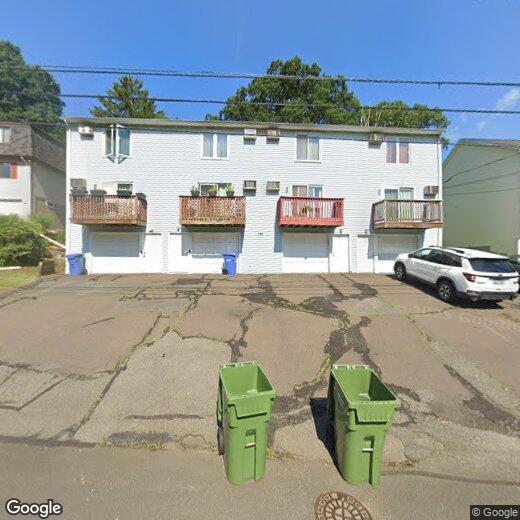 172 Woodland St Unit 4, Meriden, CT 06451 Condo for Rent in Meriden