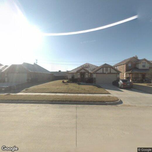 Foto principal - 2780 Sunlight Dr