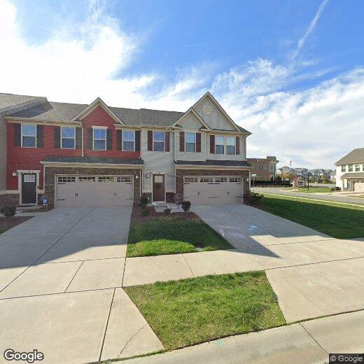 Primary Photo - 733 Dynamo St NW