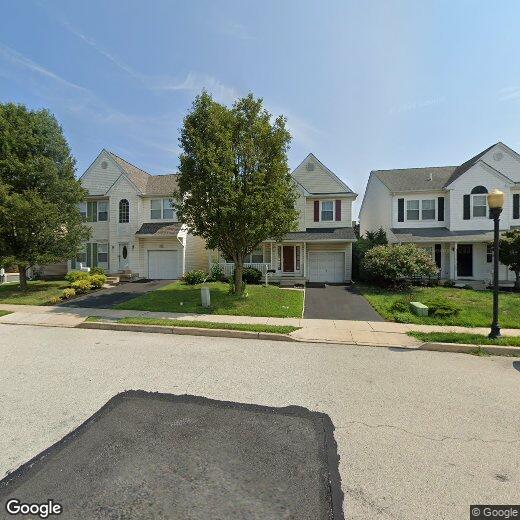 Primary Photo - 666 Acer Ave