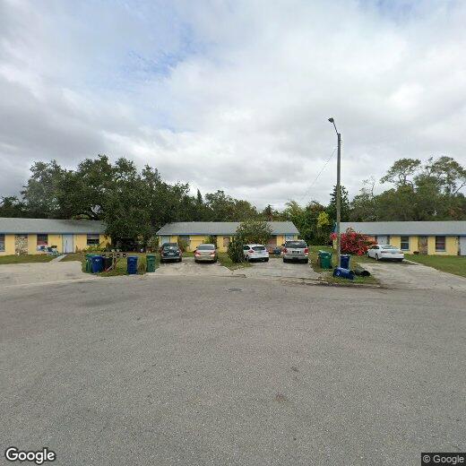 Foto principal - 211 58th Ave E