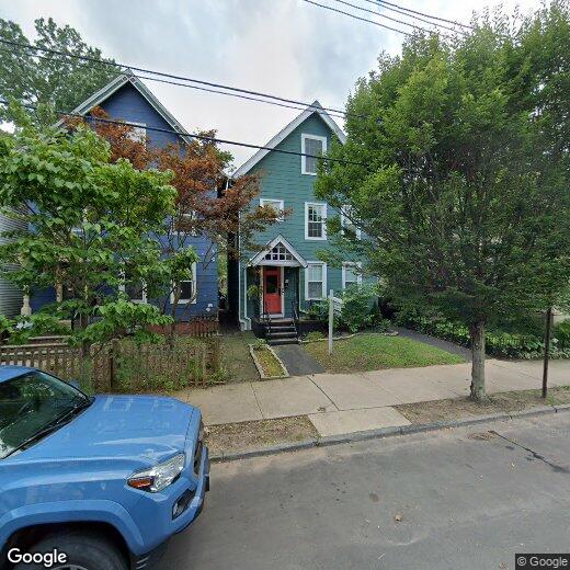 Primary Photo - 52 Linden St