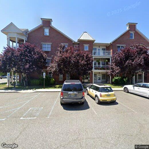 Primary Photo - 2305 Tenakill Park E
