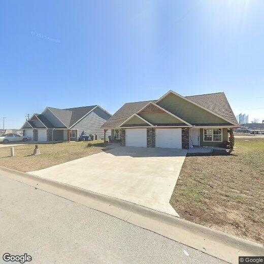 612 Easton Dr Unit A, b City, MO 64870 Condo for Rent in b City