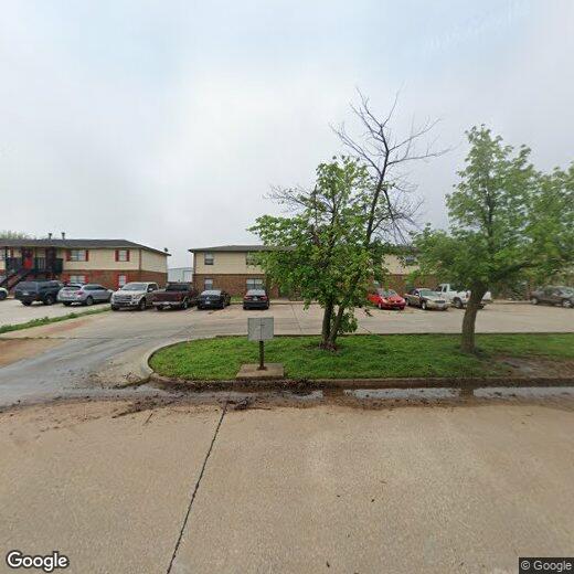 1208 W Westchester Way, Mustang, OK 73064 Room for Rent in Mustang