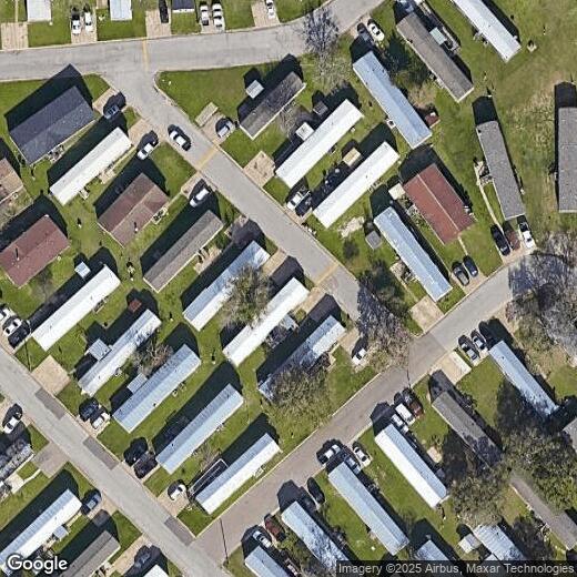 Primary Photo - 920 Clearleaf Dr