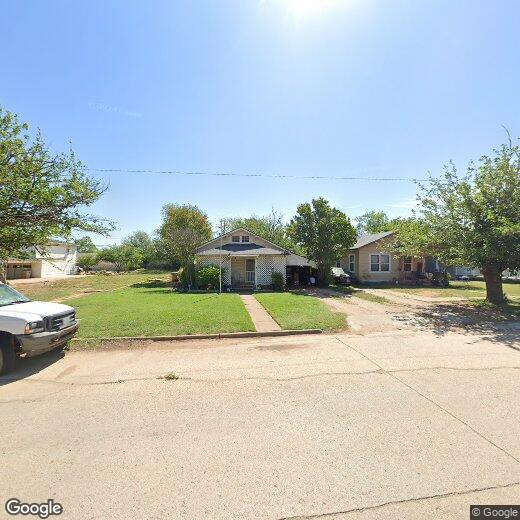 Foto principal - 307 S Oak St