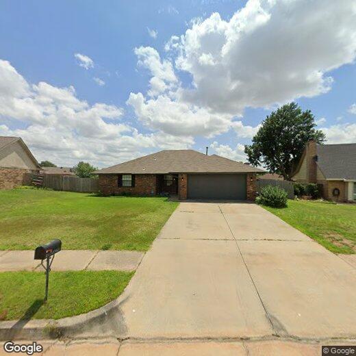 2315 E Hills Dr, Moore, OK 73160 House for Rent in Moore, OK
