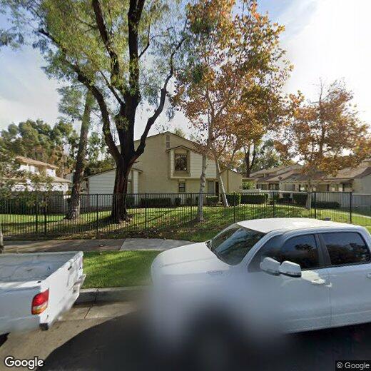 Primary Photo - 1031 S Palmetto Ave