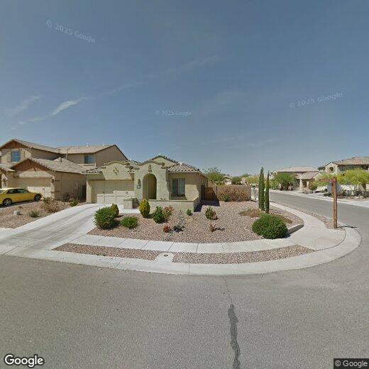 Foto principal - COMING SOON! Modern Home - 4 bedroom - Lar...