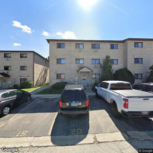 Primary Photo - 526 E Spruce Dr