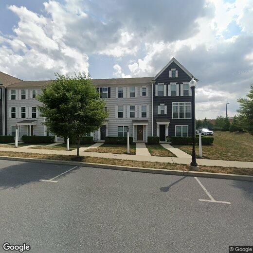 Primary Photo - 910 Mayer Pl