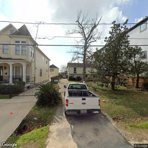 Foto principal - 1334 W 21st St